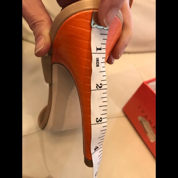 NEW Ivanka Trump Multi Colored Shoes - Picture 6 of 10